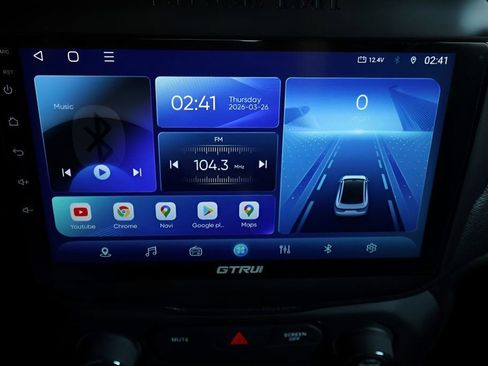 Used 2018 Jeep Renegade Latitude image 20