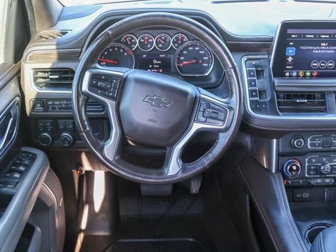 Used 2021 Chevrolet Tahoe Z71 w/ Luxury Package image 25