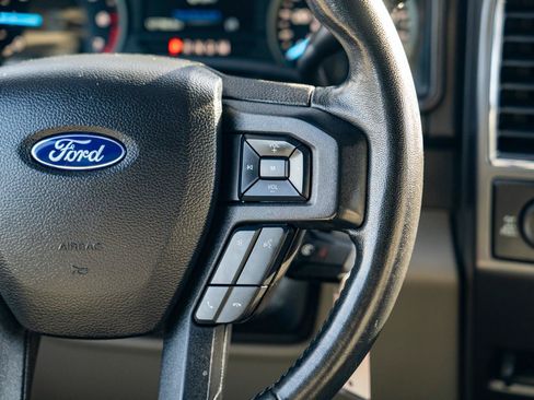 Used 2020 Ford F150 XLT w/ Equipment Group 302A Luxury AWD/4WD image 24