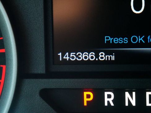 Used 2016 Ford F150 XLT w/ Equipment Group 302A Luxury AWD/4WD image 21