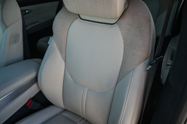 Used 2025 Genesis Electrified GV70 AWD/4WD image 28