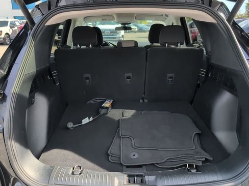 Certified 2022 Ford Escape SE w/ Convenience Package image 12