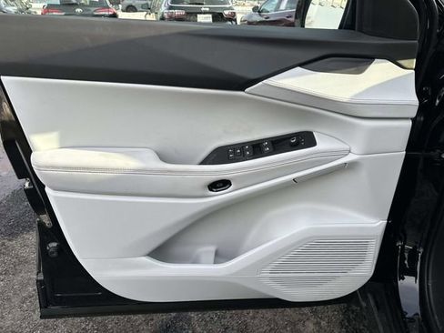 New 2026 Jeep Cherokee Limited image 8