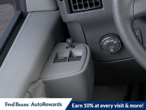 New 2025 Chevrolet Express 3500 w/ Chrome Appearance Package image 22