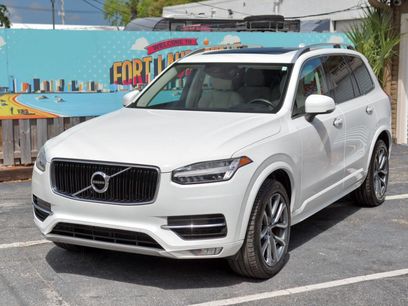 Used 2019 Volvo XC90 T5 Momentum w/ Protection Package Premier