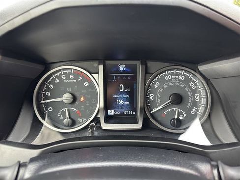 Used 2023 Toyota Tacoma TRD Sport image 27