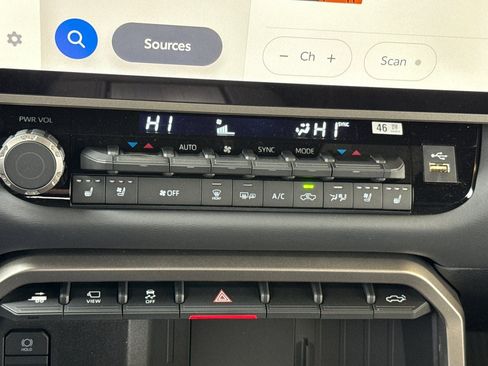 New 2026 Toyota Tundra Platinum image 23