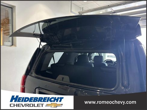 Used 2019 Chevrolet Tahoe Premier AWD/4WD image 15