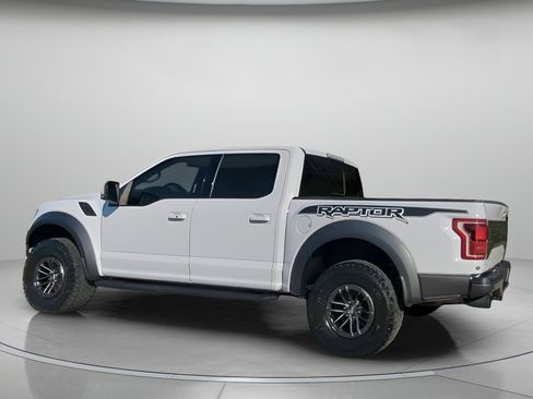 Certified 2019 Ford F150 Raptor w/ Equipment Group 802A Luxury image 18