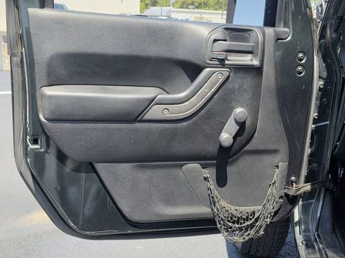 Used 2011 Jeep Wrangler Sport w/ Black Appearance Group AWD/4WD image 14