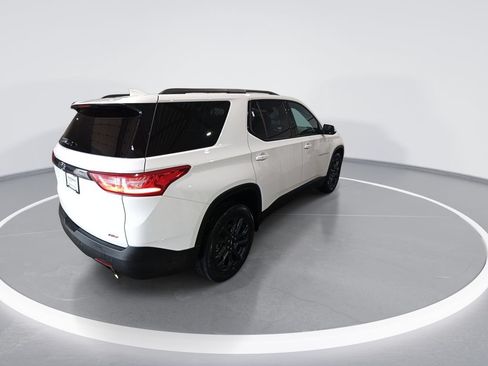 Used 2021 Chevrolet Traverse RS FWD image 9
