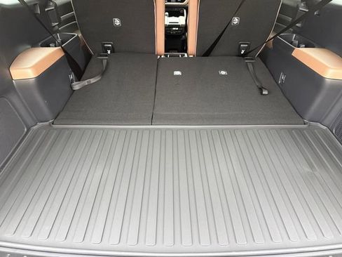 New 2026 Toyota Grand Highlander AWD Hybrid image 11
