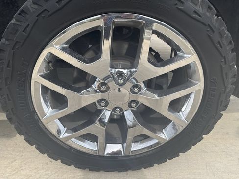 Used 2019 RAM 1500 Big Horn RWD image 8