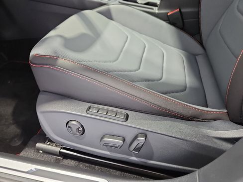 New 2026 Volkswagen Jetta GLI Autobahn FWD image 18