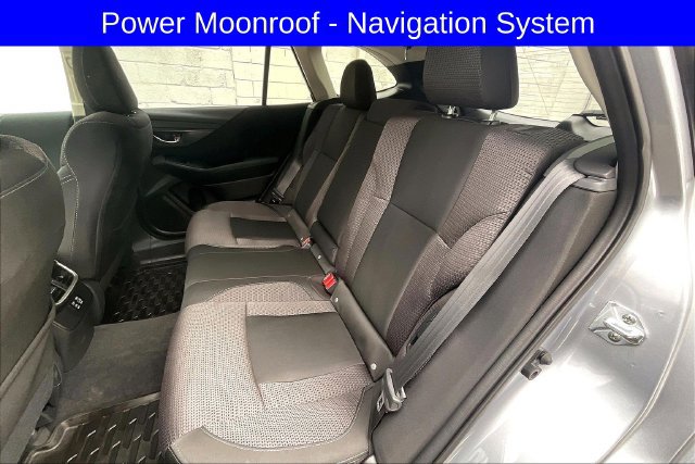 Used 2025 Subaru Outback Premium AWD/4WD image 26