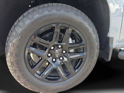 Used 2025 Chevrolet Silverado 1500 Custom w/ Turbomax Blackout Package image 10