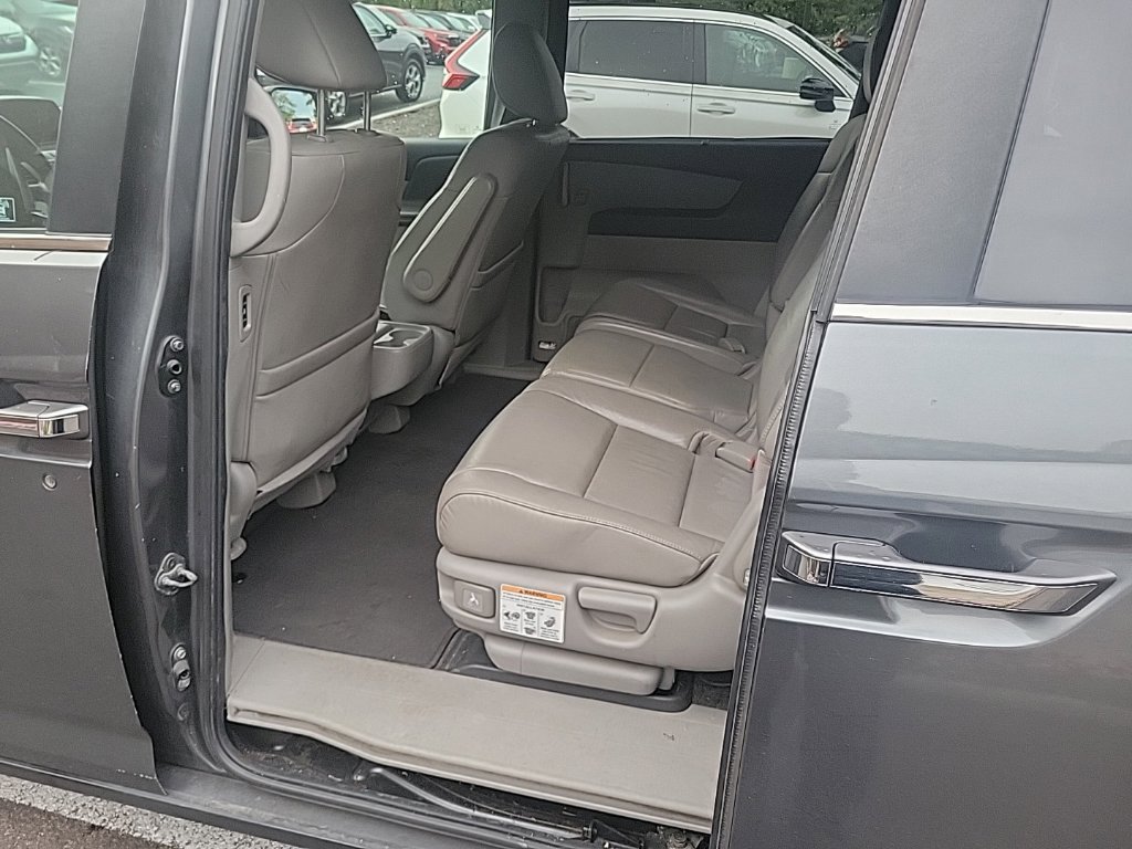 Used 2011 Honda Odyssey EX-L image 25