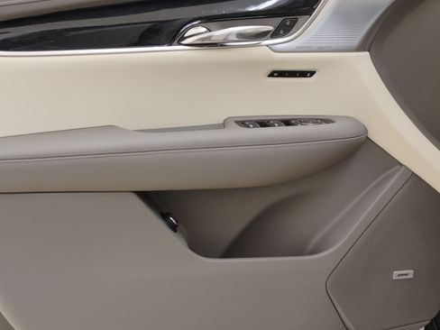 New 2025 Cadillac XT6 Premium Luxury w/ LPO, Floor Liner Package image 29