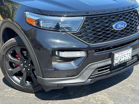 Used 2023 Ford Explorer ST w/ Equipment Group 401A AWD/4WD image 3