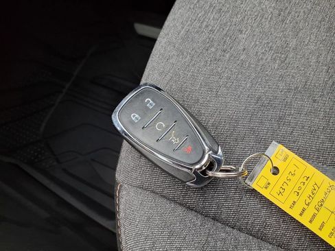 Used 2022 Chevrolet Equinox LT FWD image 16