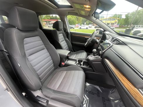 Used 2017 Honda CR-V EX image 32
