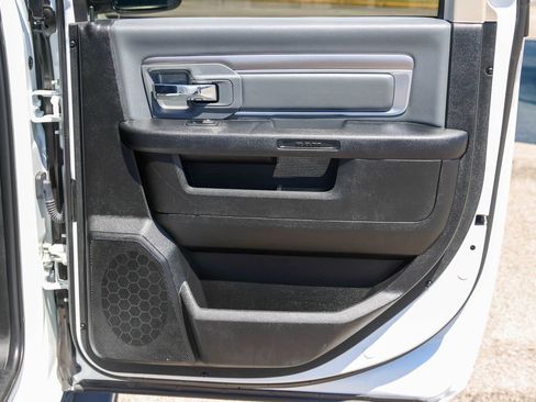 Used 2022 RAM 1500 Classic SLT w/ Electronics Group AWD/4WD image 15