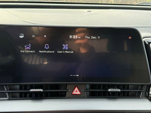 Certified 2023 Kia Sportage EX image 30