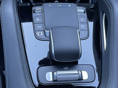 New 2026 Mercedes-Benz GLE 53 AMG 4MATIC Coupe image 32