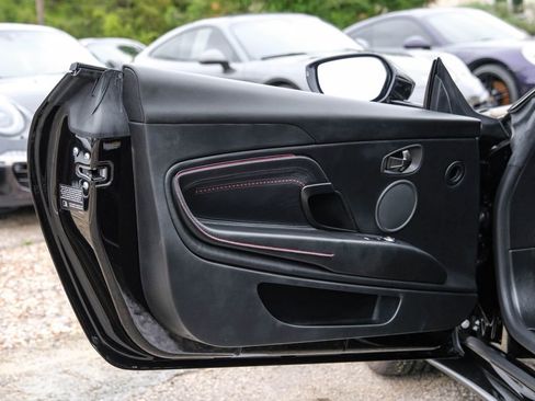 Used 2020 Aston Martin DB11 Coupe RWD image 46