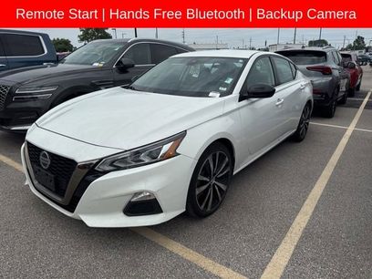 Used 2022 Nissan Altima 2.5 SR