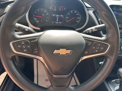 Used 2024 Chevrolet Malibu LT FWD image 16