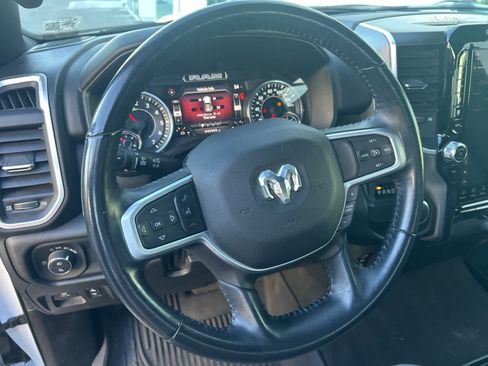 Used 2022 RAM 1500 Big Horn image 22