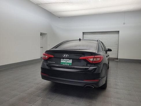 Used 2017 Hyundai Sonata SE image 7