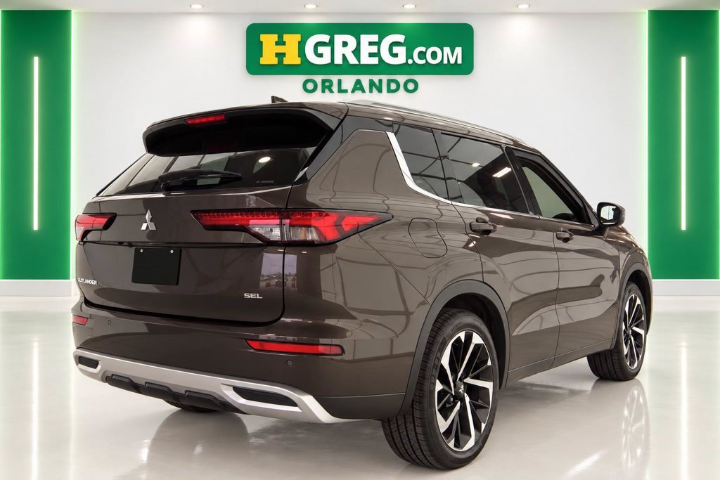 Used 2022 Mitsubishi Outlander SEL AWD/4WD image 6