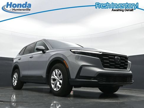 Used 2025 Honda CR-V LX image 32
