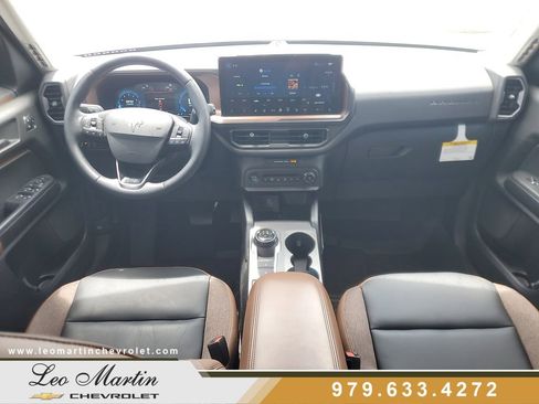 Used 2025 Ford Bronco Sport Outer Banks w/ Outer Banks Tech Package+ AWD/4WD image 11