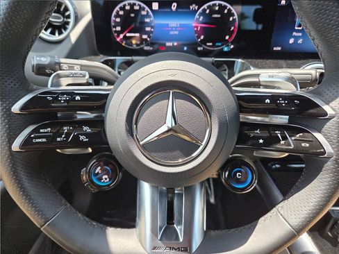 Used 2024 Mercedes-Benz GLA 35 AMG 4MATIC image 9