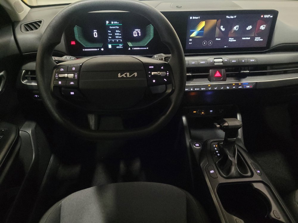 Used 2025 Kia K4 FWD image 22