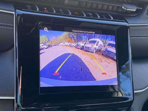 New 2025 Jeep Grand Cherokee L Altitude image 5