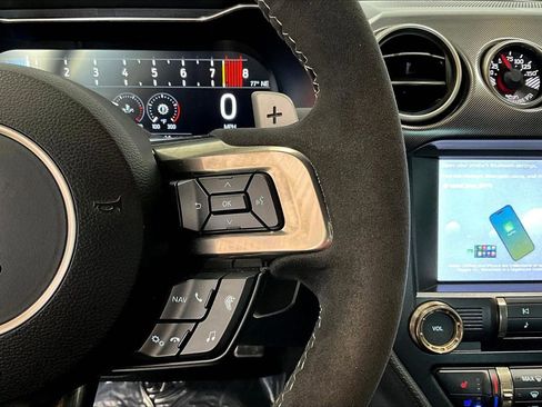 Used 2020 Ford Mustang Shelby GT500 w/ Technology Package image 21