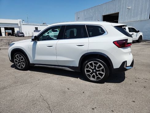 Used 2024 BMW X1 xDrive28i w/ Convenience Package AWD/4WD image 9