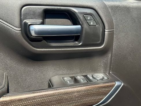 Used 2020 Chevrolet Silverado 1500 LT w/ Trailering Package AWD/4WD image 18