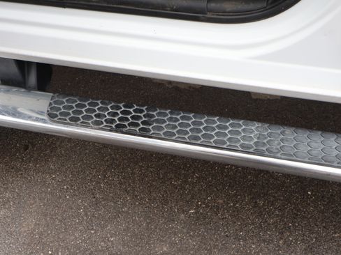 Used 2016 RAM 2500 SLT image 23