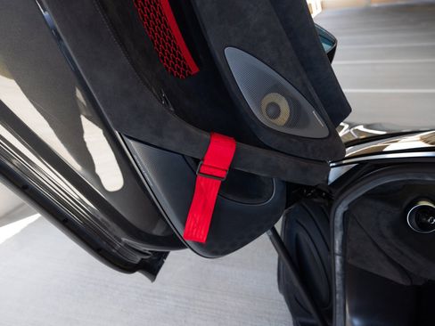 Used 2020 McLaren 620R RWD image 45