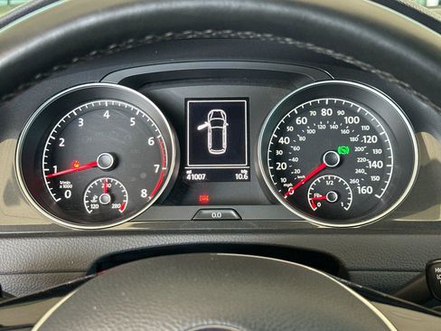 Used 2019 Volkswagen Golf Alltrack SE image 23