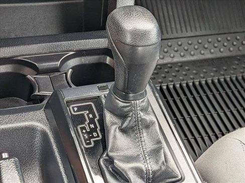 Used 2018 Toyota Tacoma SR w/ SR Convenience Package RWD image 12