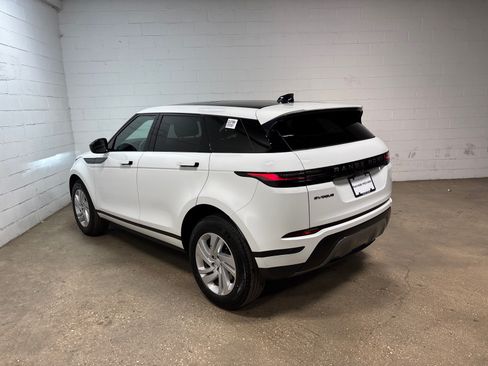 Used 2026 Land Rover Range Rover Evoque S AWD/4WD image 9