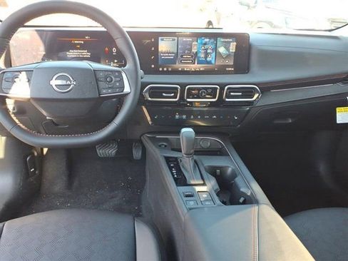 New 2026 Nissan Sentra SR image 10