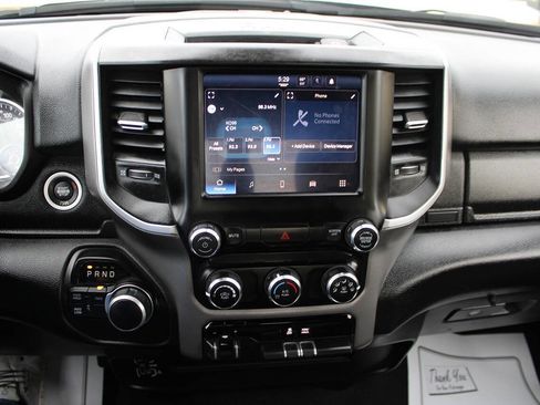 Used 2024 RAM 2500 Big Horn w/ Bed Utility Group image 14