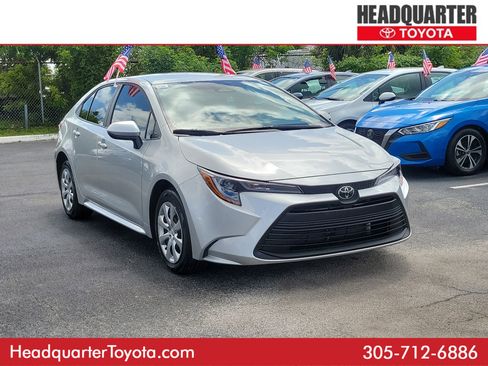 Used 2026 Toyota Corolla LE image 1